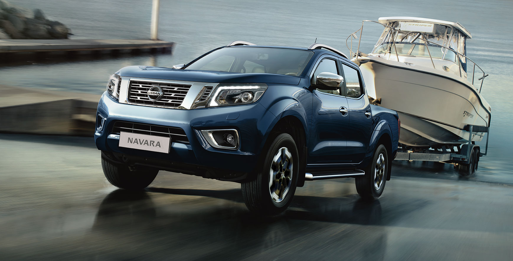 873733az_Navara