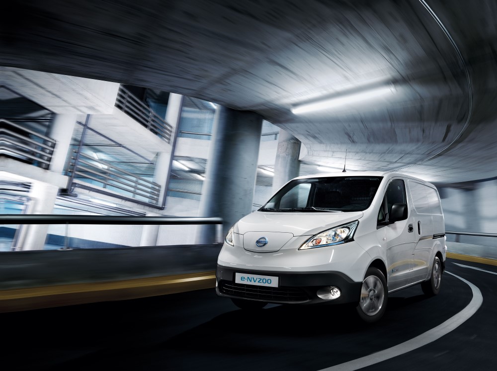 ImageBank_e-NV200van_6
